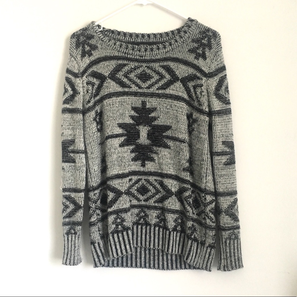 Forever 21 Big Comfy Patterned Sweater - Size S